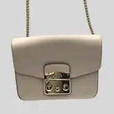 フルラ バッグ